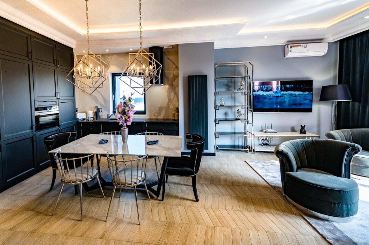 About Art Apartments Вроцлав Екстериор снимка