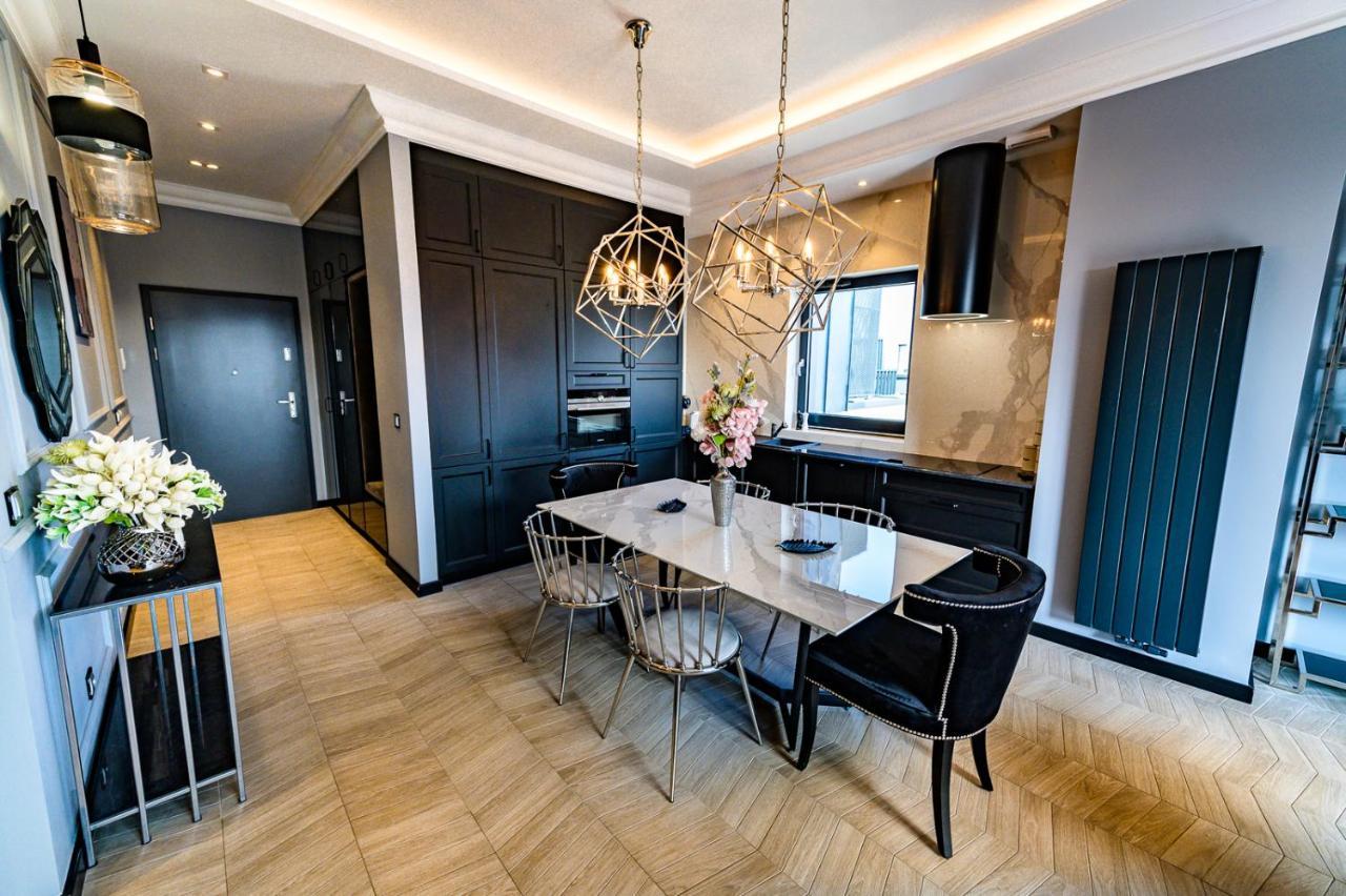 About Art Apartments Вроцлав Екстериор снимка