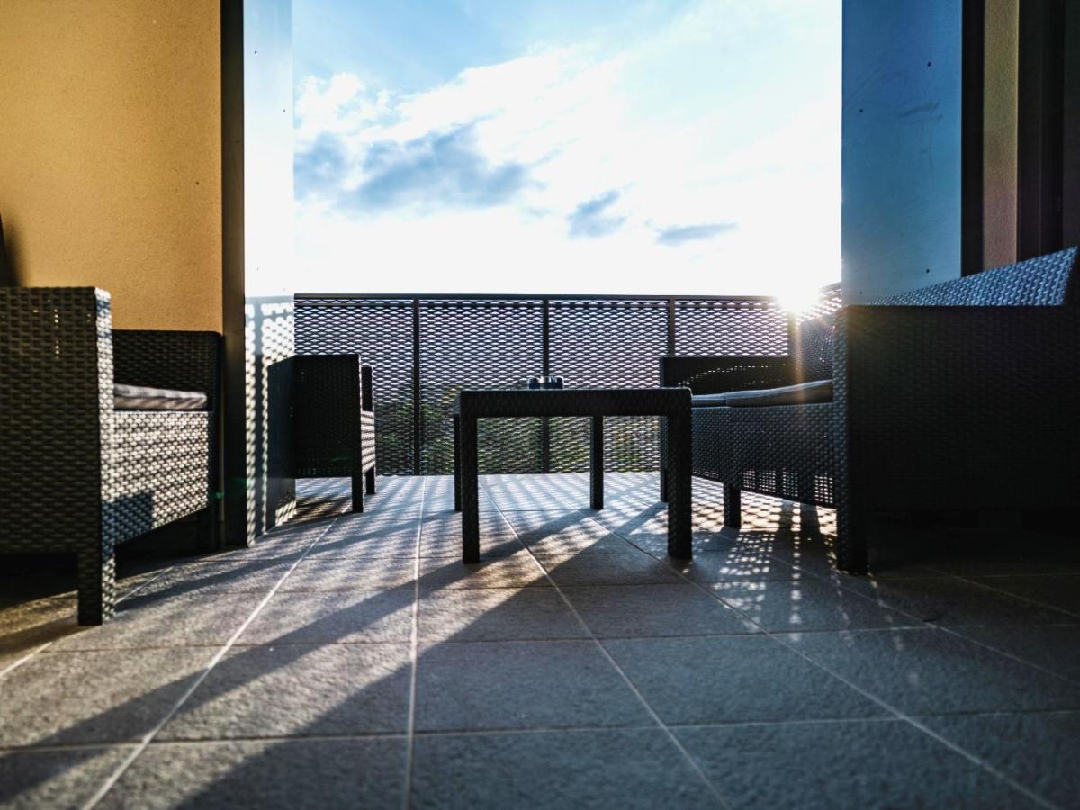 About Art Apartments Вроцлав Екстериор снимка